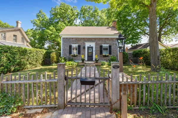 Kawartha Lakes, ON K9V 2A3,41 Russell ST E