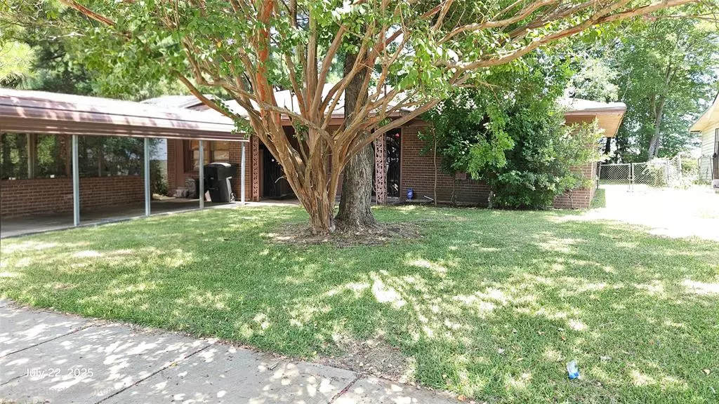 1029 Huntington Lane, Shreveport, LA 71106