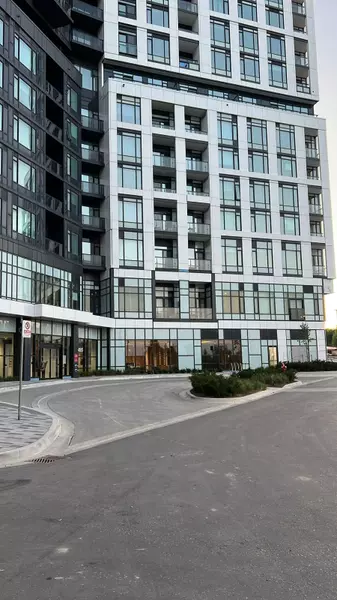 2495 Eglinton Ave W AVE #911, Mississauga, ON L5M 2T2