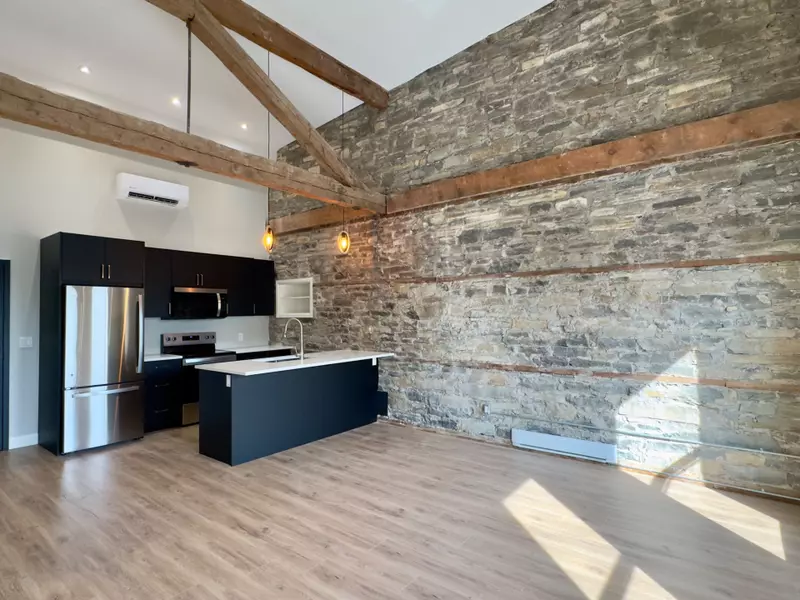 330 Victoria ST #7, Tweed, ON K0K 3J0
