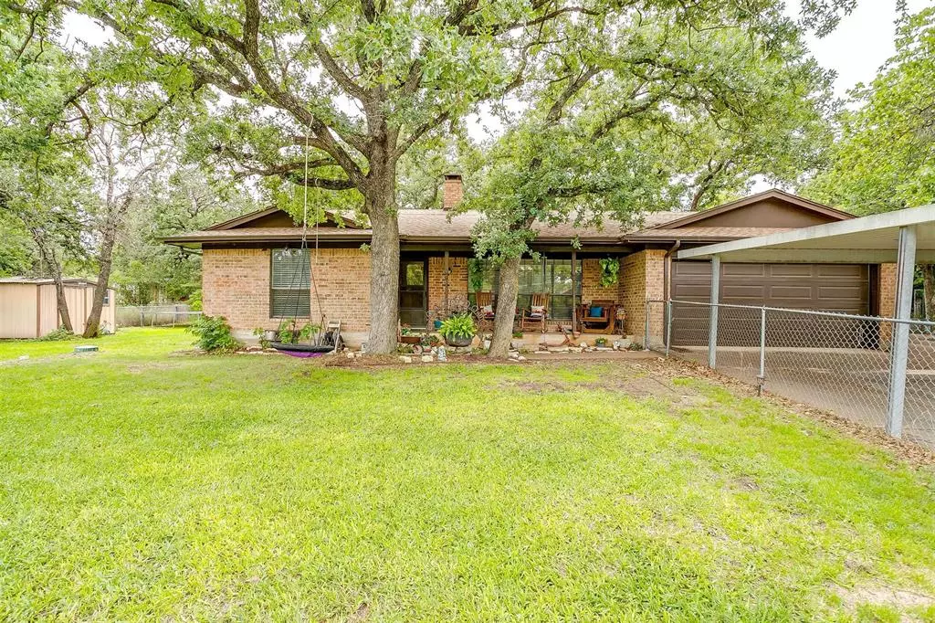 Granbury, TX 76049,814 Branding Iron Trail
