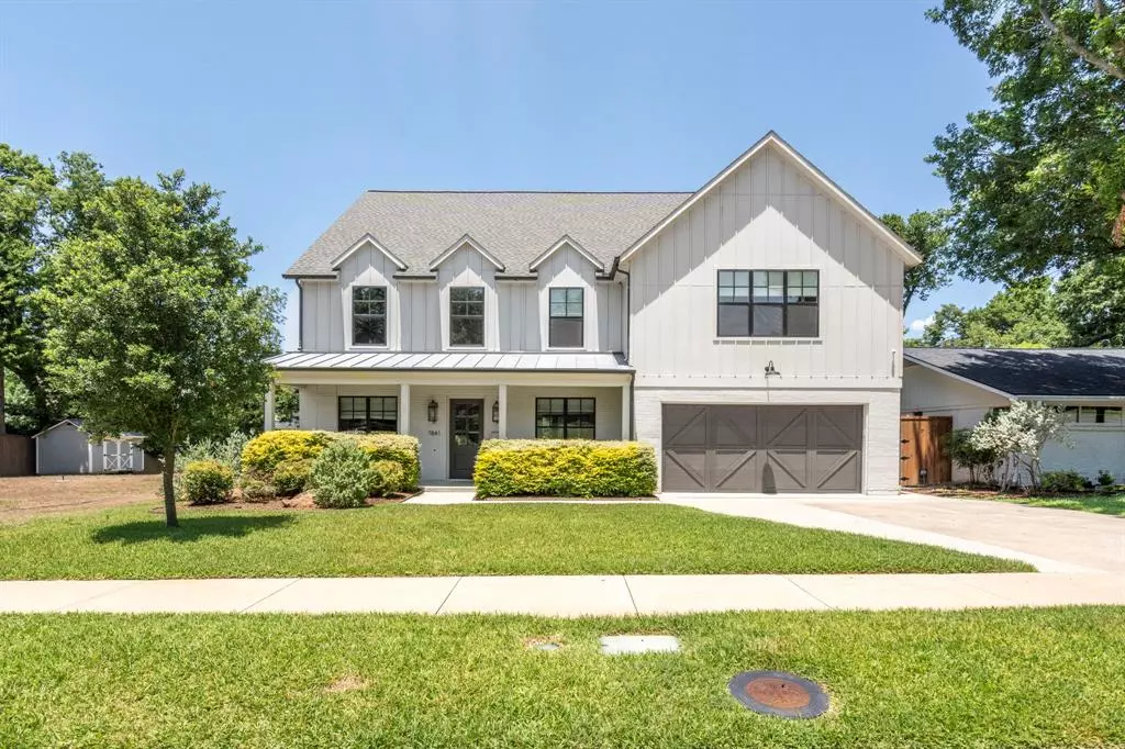 Dallas, TX 75238,7841 Blackbird Lane
