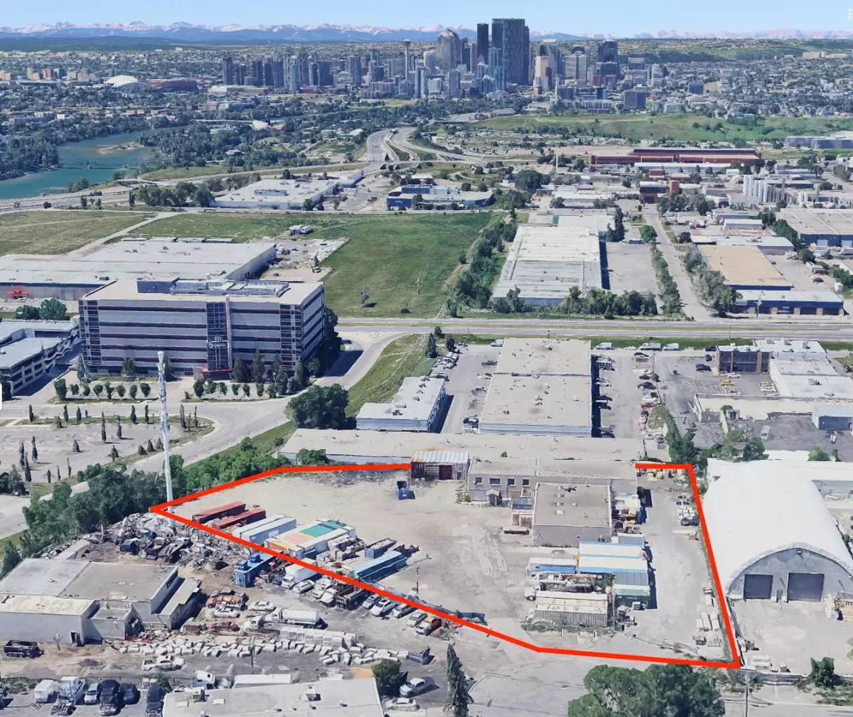 Calgary, AB T2A 1X4,415 Monument PL SE