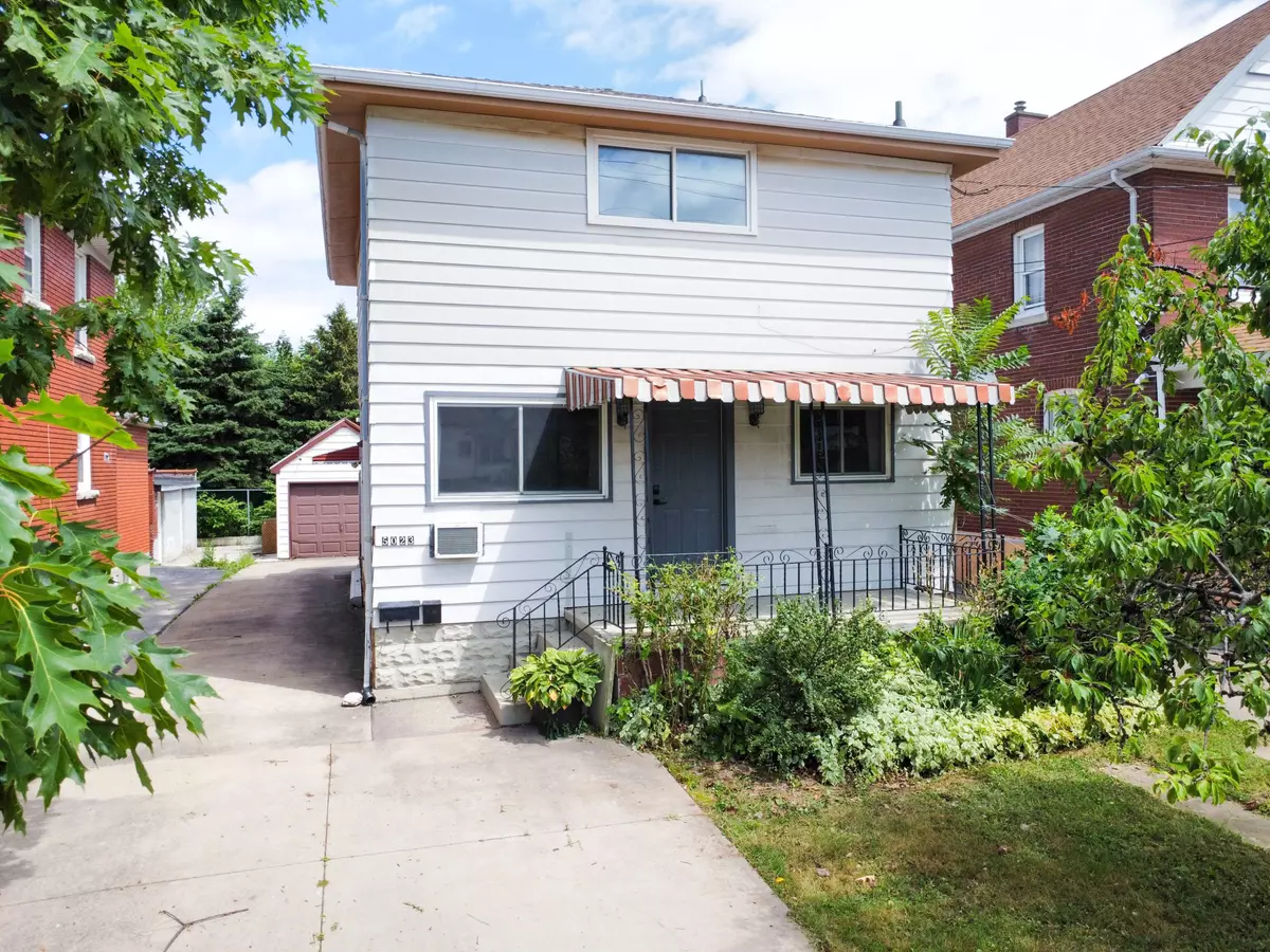Niagara Falls, ON L2G 1A9,5023 Kitchener ST