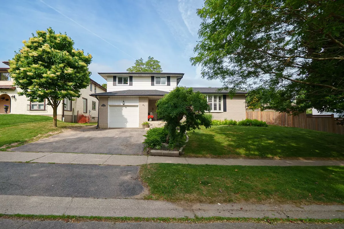 Brantford, ON N3R 5W2,41 Westbrier Knoll N/A