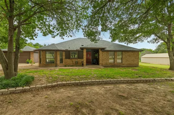 109 Melody Lane, Weatherford, TX 76087