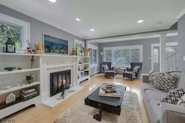 Ridgewood Village, NJ 07450,172 Ackerman Ave