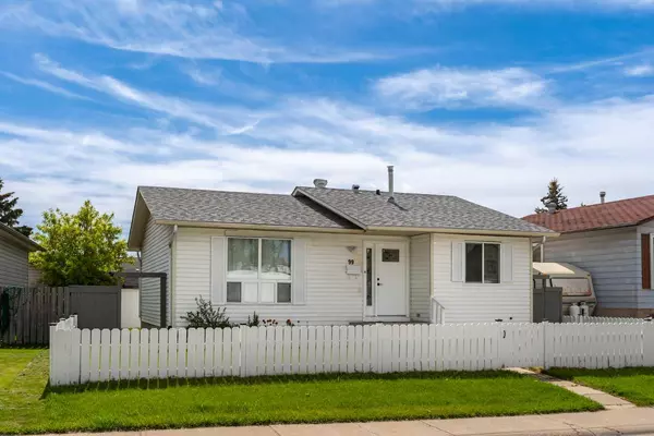 99 Abingdon CRES Northeast, Calgary, AB T2A 6W8