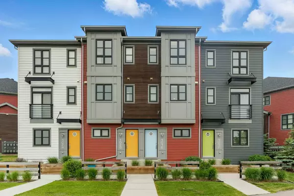 1016 Walden DR Southeast, Calgary, AB T2X4C4