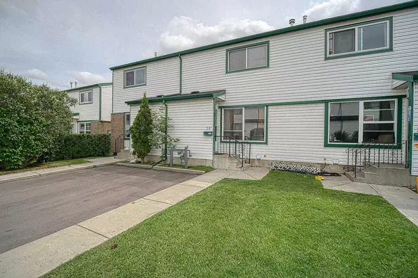 100 Pennsylvania RD Southeast #39, Calgary, AB T2A 4Y8