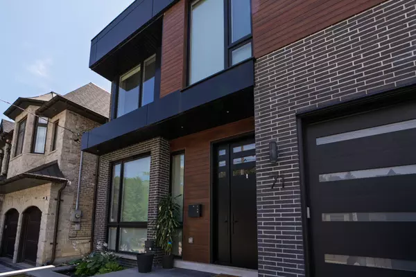 Toronto C07, ON M2R 1J7,71 Yorkview DR