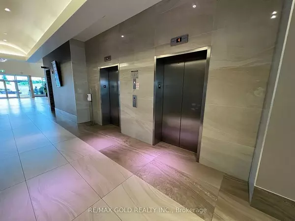 Mississauga, ON L5S 0A7,218 Export BLVD #612
