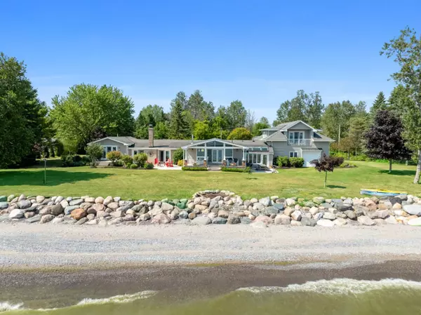 1044C Port Britain RD, Port Hope, ON L1A 3V7