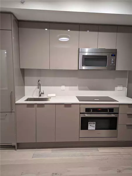 20 Lombard ST #3508, Toronto C08, ON M5C 0A6