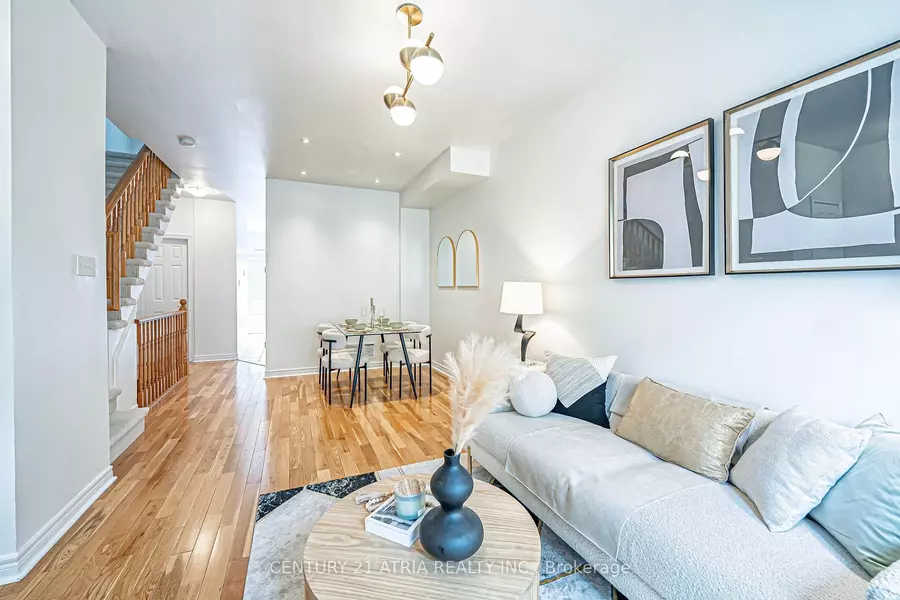 23 Observatory LN #91, Richmond Hill, ON L4C 0M7