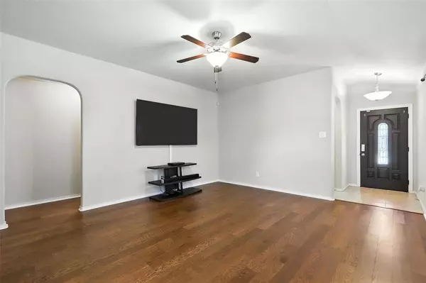 Azle, TX 76020,105 Bridlewood Street