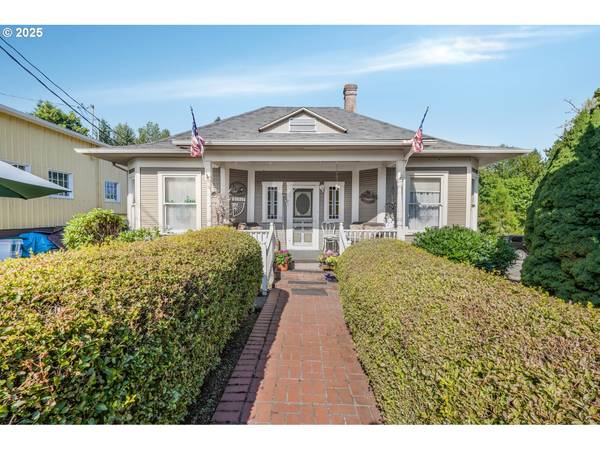 21517 HIGHWAY 99E NE, Aurora, OR 97002