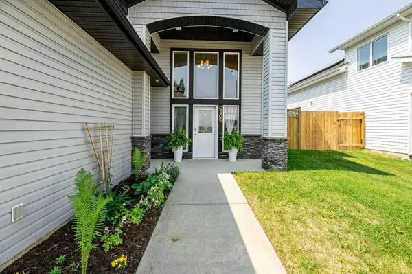 Innisfail, AB T4R 0A4,6305 58 AVE