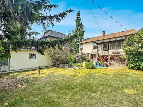 Calgary, AB T2N 1X1,302 11 ST NW