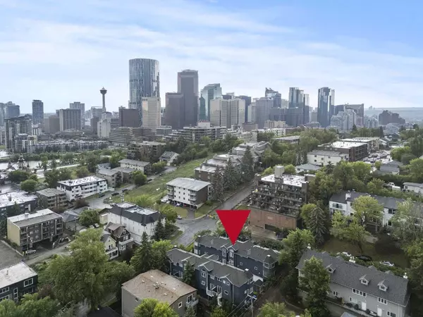 Calgary, AB T2E 0E6,402 2 AVE NE #102