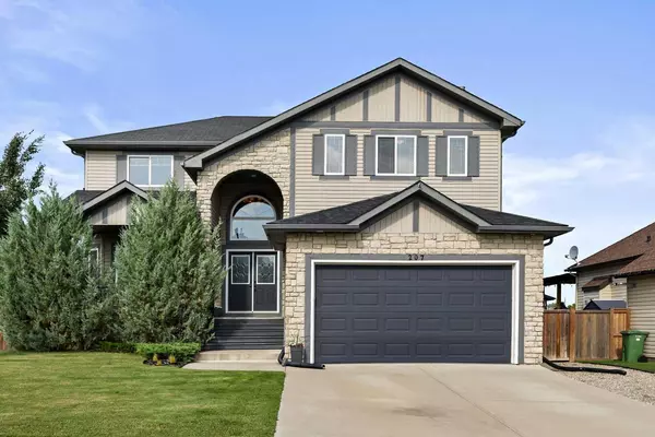 207 Railway Close SE, Langdon, AB T0J 1X1