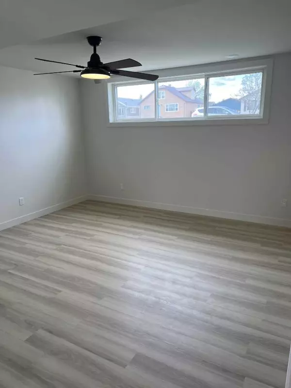 Taber, AB T1G 1E5,4932 57 AVE