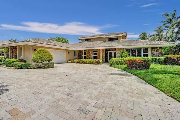 Deerfield Beach, FL 33442,2527 Deer Creek Lakes Dr