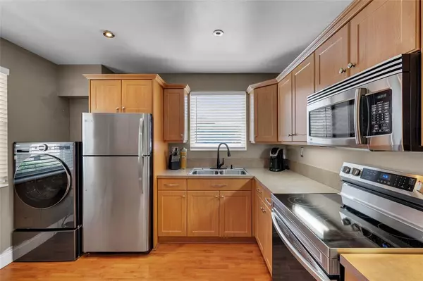 Pembroke Pines, FL 33025,1276 SW 113th Ter #203
