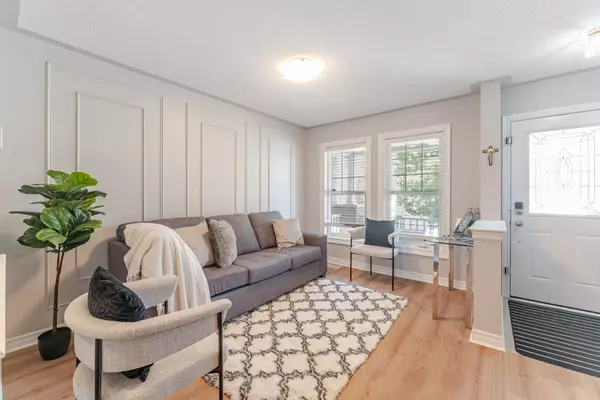 Milton, ON L9T 0V7,132 SWINDALE DR