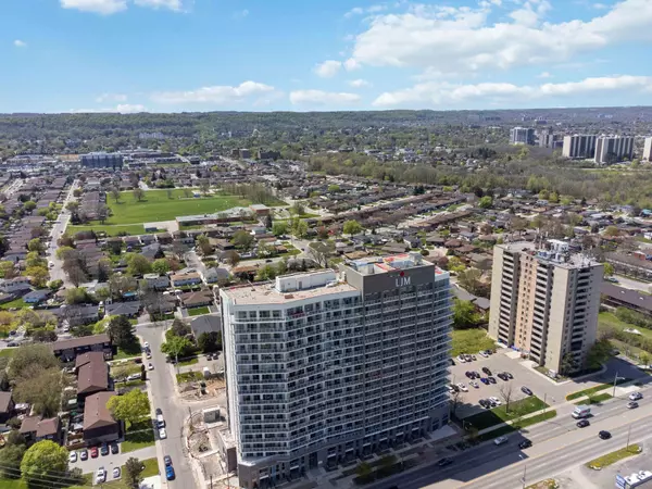 Hamilton, ON L8E 2J8,2782 Barton ST #1302