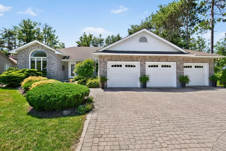 49 Fairway CT, Oro-medonte, ON L0L 2L0
