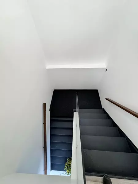 7015 Tranmere DR #11 (UPPER FLOOR), Mississauga, ON L5S 1T7