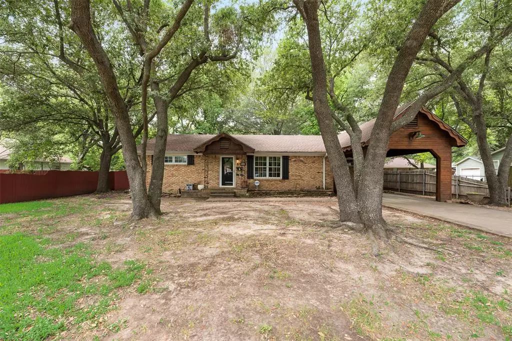 Kaufman, TX 75142,1606 S Jefferson Street