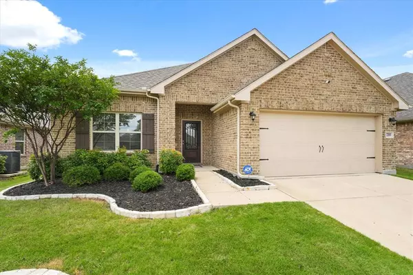 2205 Perrymead Drive, Forney, TX 75126