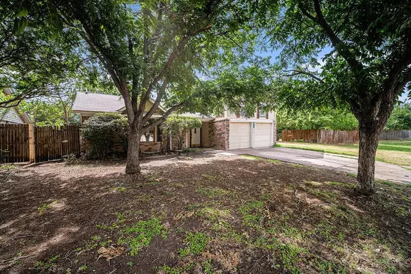Watauga, TX 76148,7912 Prairie Drive