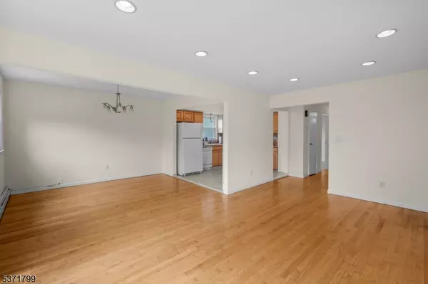 Fairview Boro, NJ 07022,687 Probst Ave