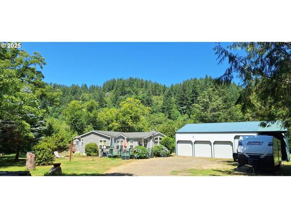 9580 N FORK SIUSLAW RD, Florence, OR 97439