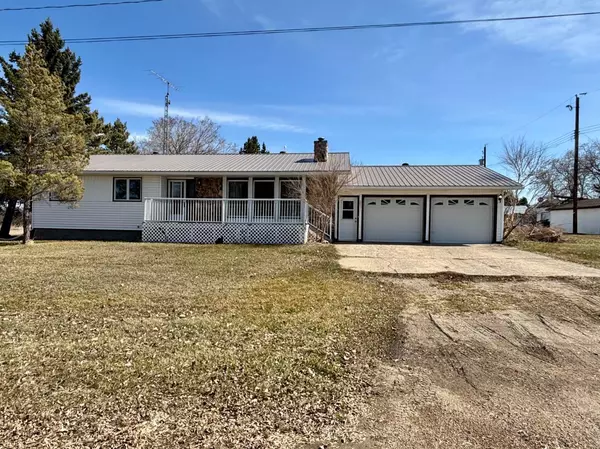 105 3 ST, Cadogan, AB T0B0T0