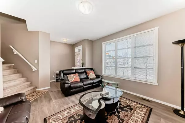 Calgary, AB T3J 0W1,67 Savanna ST NE