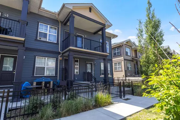Calgary, AB T3P0S1,132 Evanscrest GDNS NW