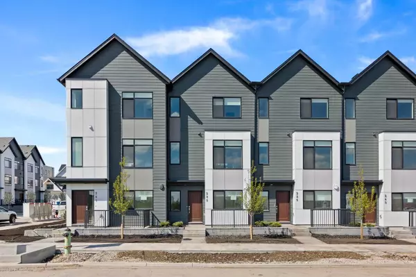 293 Dieppe DR SW, Calgary, AB T3E 8H6