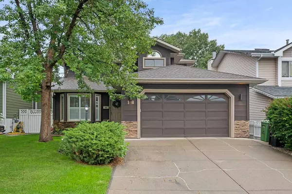 18 Shannon CRES Southwest, Calgary, AB T2Y 2T5