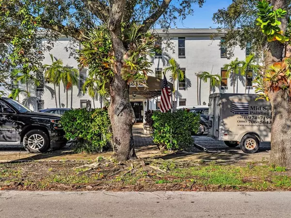 Fort Lauderdale, FL 33301,215 NE 16th Ave #203