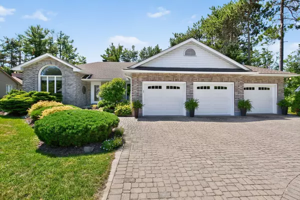 49 Fairway CT, Oro-medonte, ON L0L 2L0