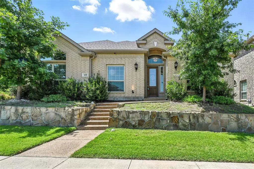 Desoto, TX 75115,628 Castle Street