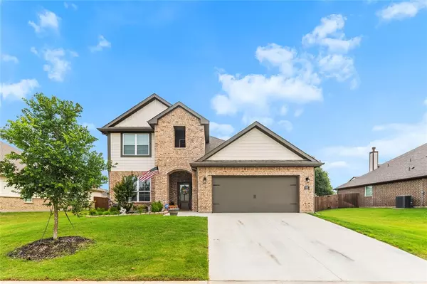 804 Feather Edge Drive, Springtown, TX 76082