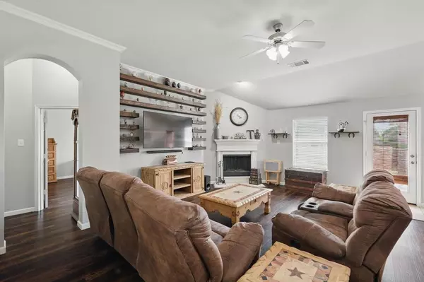 Red Oak, TX 75154,317 Susan Way
