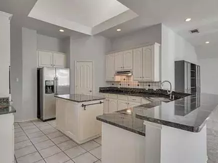 Haltom City, TX 76137,5893 Echo Bluff Drive