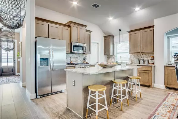 Godley, TX 76044,8228 Manx Point