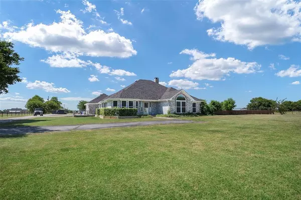 Sanger, TX 76266,11087 Chisum Road